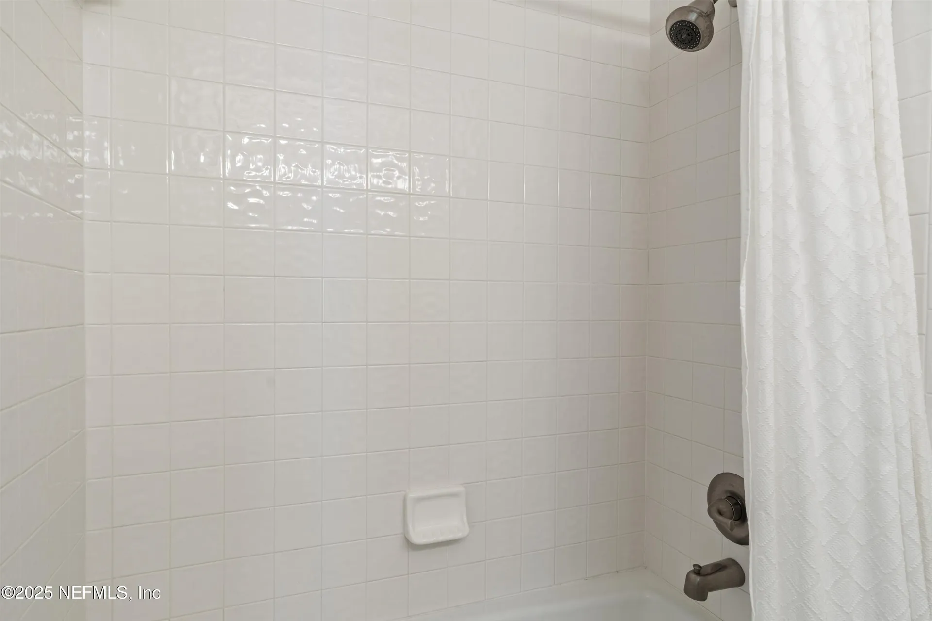 4076 Mizner Court Jacksonville FL 32217