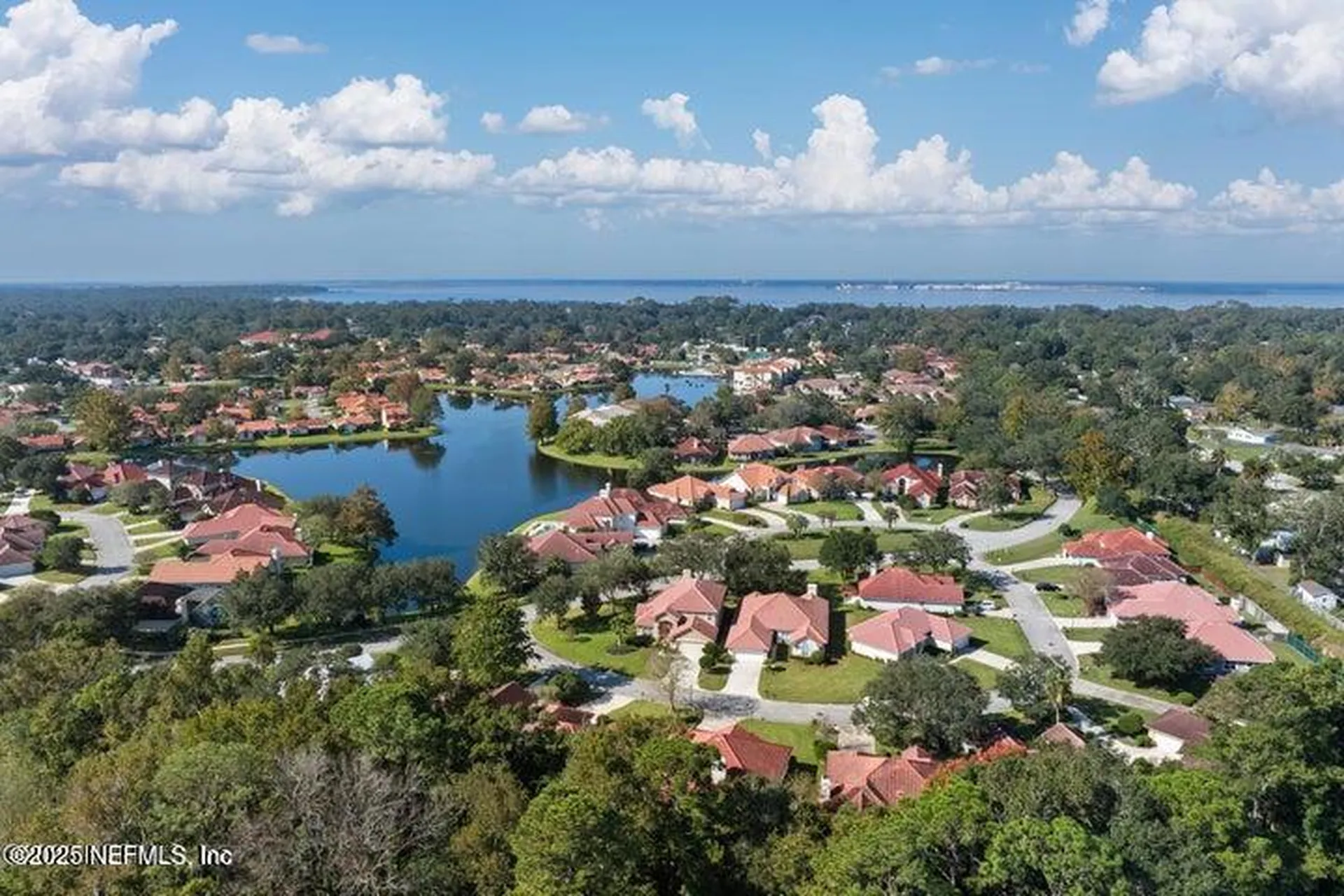 4076 Mizner Court Jacksonville FL 32217