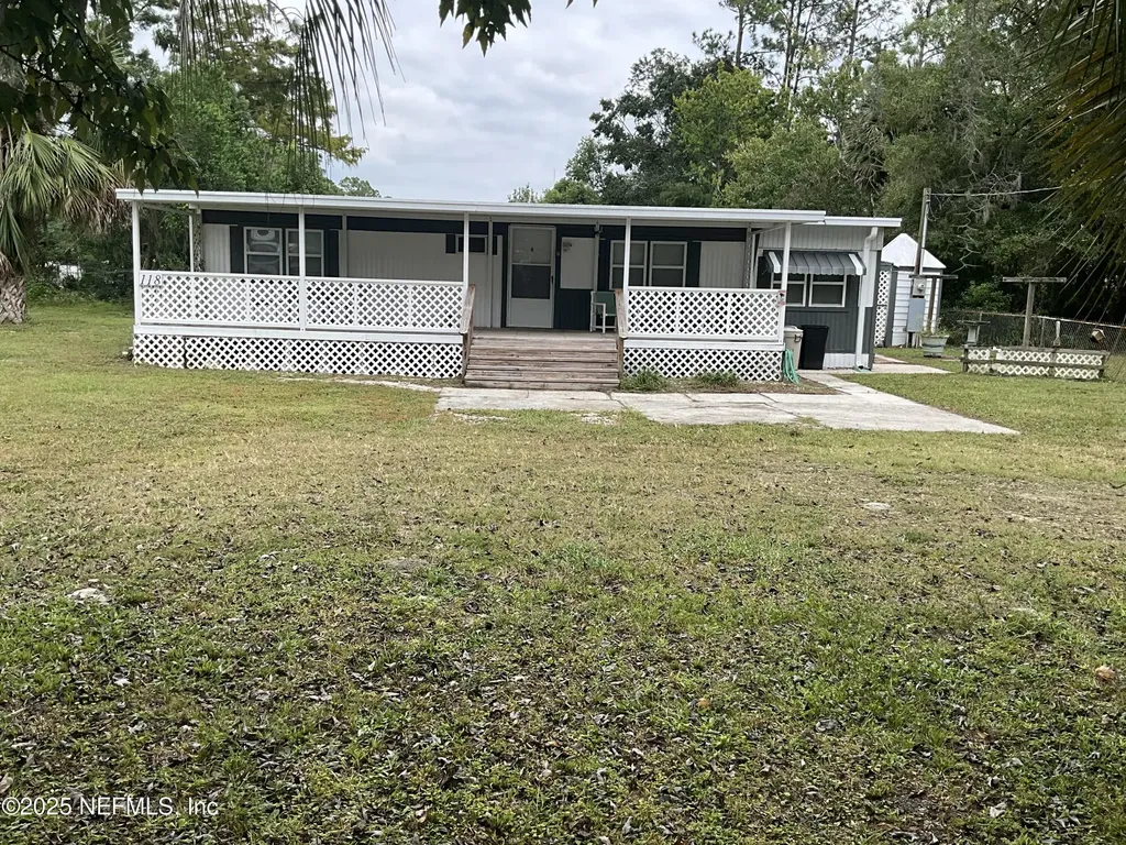 118 Riverside Avenue Satsuma FL 32189