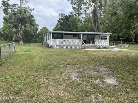 118 Riverside Avenue Satsuma FL 32189