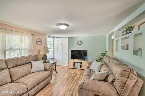 118 Riverside Avenue Satsuma FL 32189