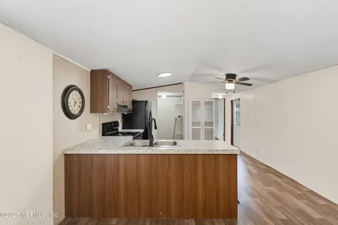 8103 Harding Avenue Jacksonville FL 32219