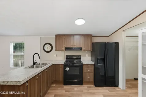 8103 Harding Avenue Jacksonville FL 32219