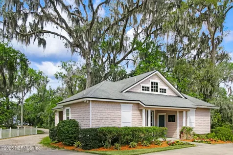 1842 Paradise Moorings Boulevard Middleburg FL 32068