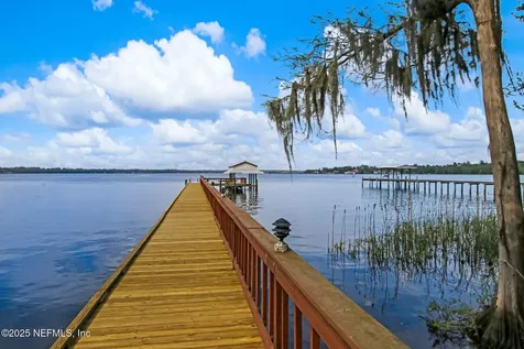 1842 Paradise Moorings Boulevard Middleburg FL 32068