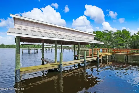 1842 Paradise Moorings Boulevard Middleburg FL 32068