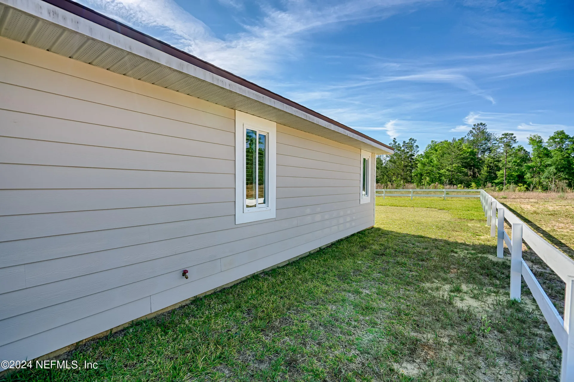 103 Missouri Avenue Hawthorne FL 32640