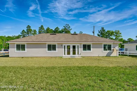 103 Missouri Avenue Hawthorne FL 32640
