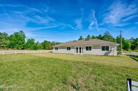 103 Missouri Avenue Hawthorne FL 32640
