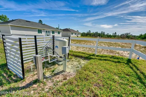 103 Missouri Avenue Hawthorne FL 32640