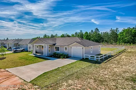 103 Missouri Avenue Hawthorne FL 32640