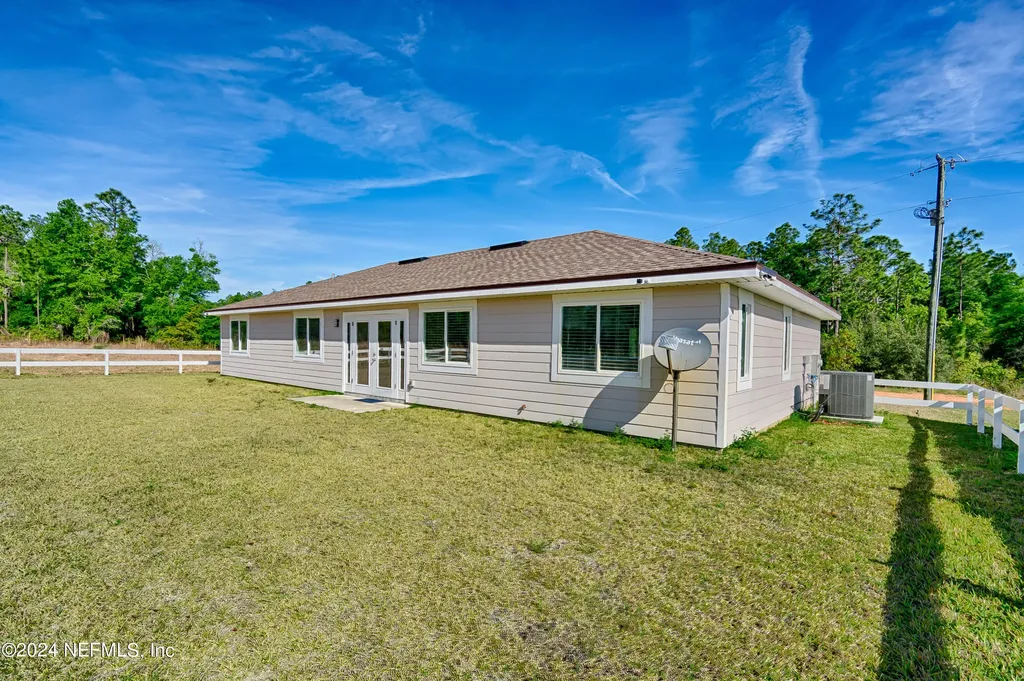 218 Portland Street Hawthorne FL 32640