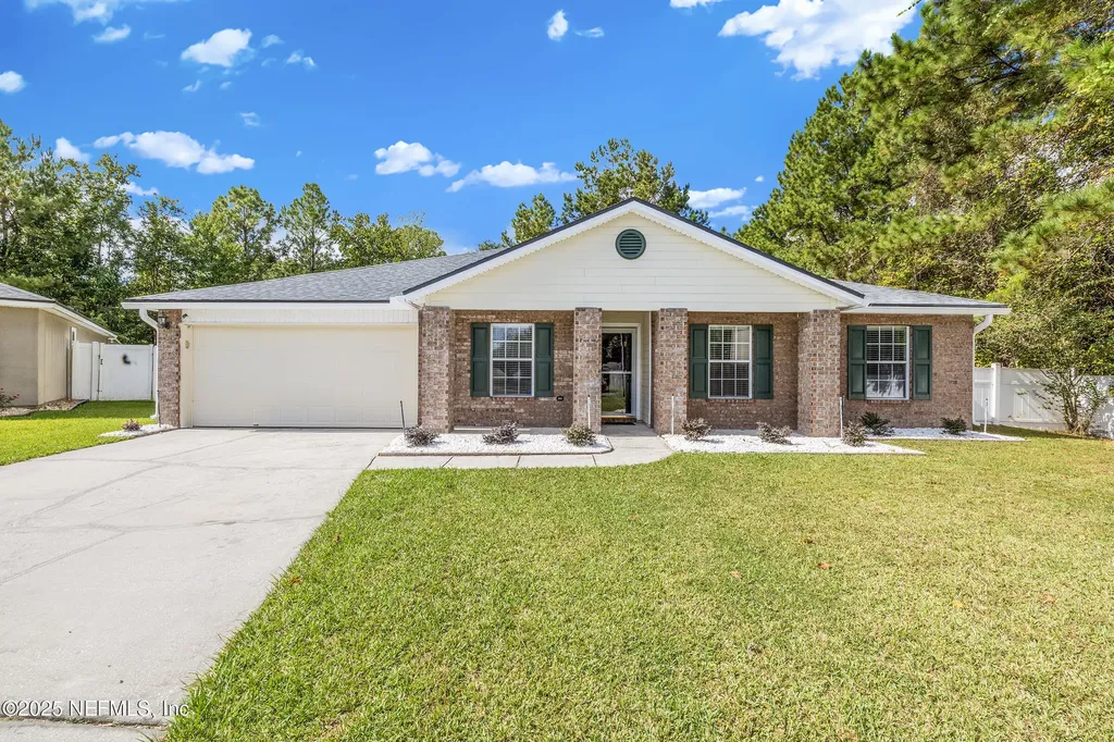 1914 Mcgirts Bluff Court Jacksonville FL 32221
