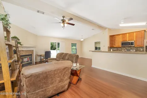 1914 Mcgirts Bluff Court Jacksonville FL 32221