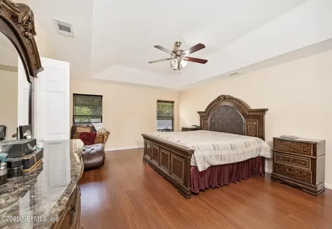 1914 Mcgirts Bluff Court Jacksonville FL 32221