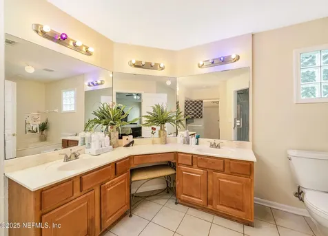 1914 Mcgirts Bluff Court Jacksonville FL 32221