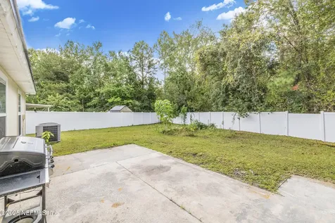 1914 Mcgirts Bluff Court Jacksonville FL 32221