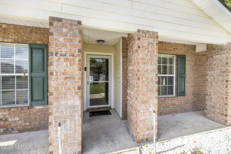 1914 Mcgirts Bluff Court Jacksonville FL 32221