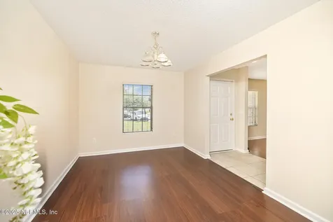 1914 Mcgirts Bluff Court Jacksonville FL 32221