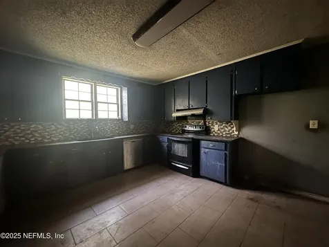 8563 Moncrief-dinsmore Road Jacksonville FL 32219