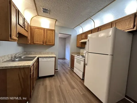 1114 Romaine Circle W Jacksonville FL 32225