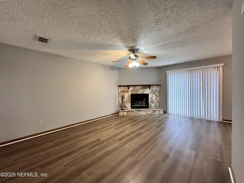1114 Romaine Circle W Jacksonville FL 32225