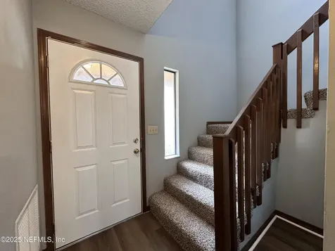 1114 Romaine Circle W Jacksonville FL 32225