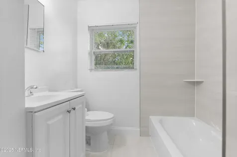 5426 North River Court Jacksonville FL 32211