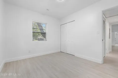5426 North River Court Jacksonville FL 32211