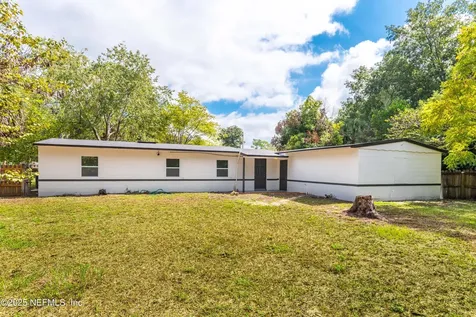 5426 North River Court Jacksonville FL 32211