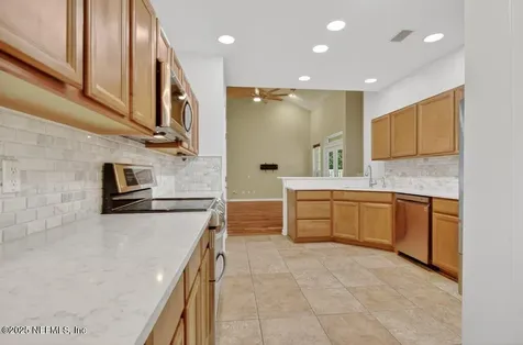 800 Paradise Lane Atlantic Beach FL 32233