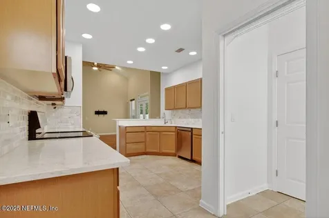 800 Paradise Lane Atlantic Beach FL 32233