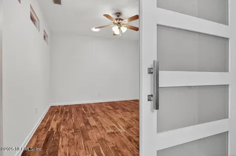 800 Paradise Lane Atlantic Beach FL 32233