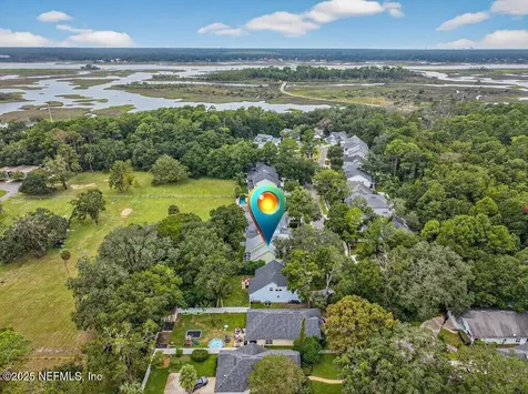 800 Paradise Lane Atlantic Beach FL 32233