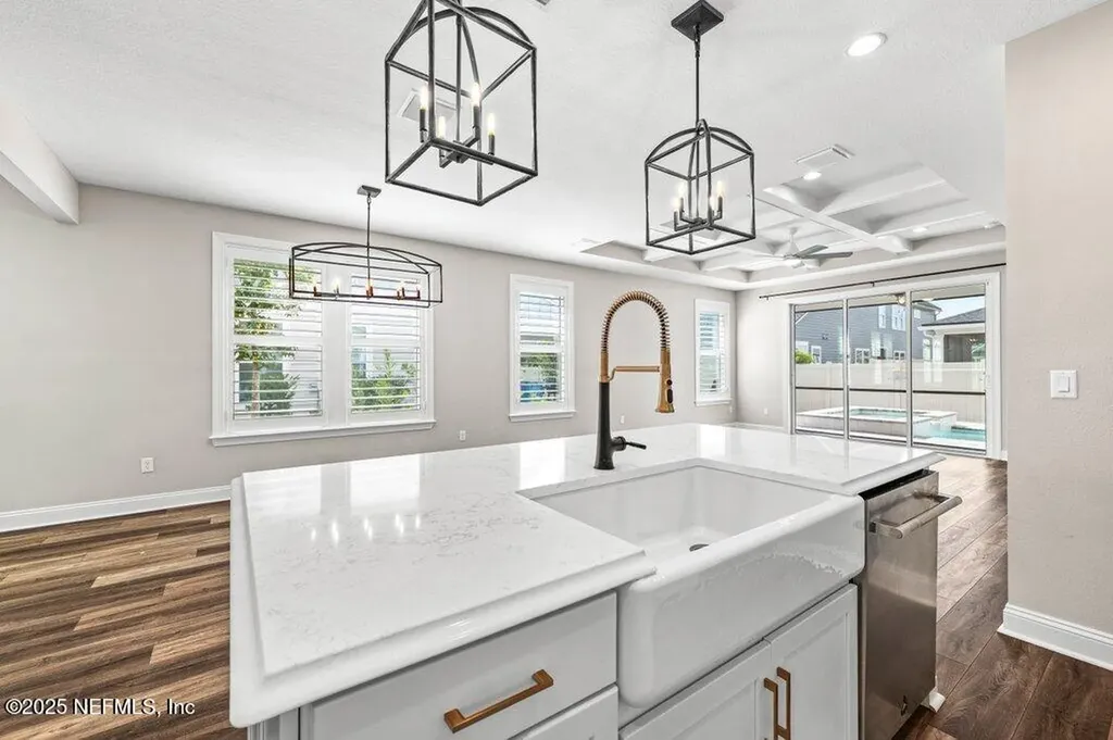 216 Cool Springs Avenue Ponte Vedra FL 32081