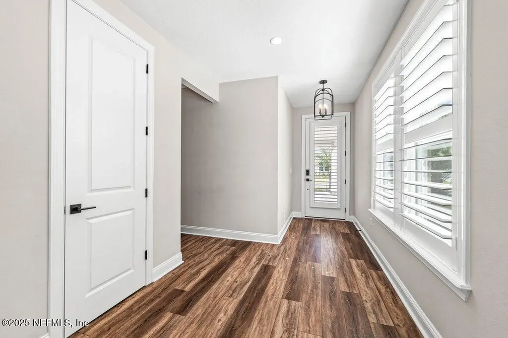 216 Cool Springs Avenue Ponte Vedra FL 32081