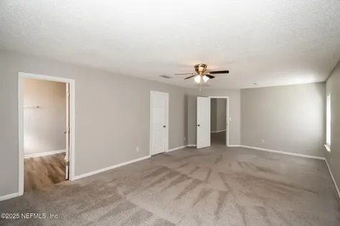 9137 Redtail Drive Jacksonville FL 32222
