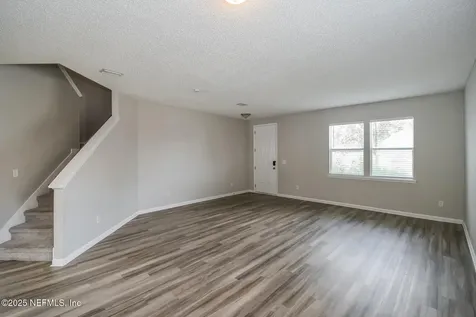 9137 Redtail Drive Jacksonville FL 32222