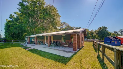 6043 Us Highway 17 Green Cove Springs FL 32043