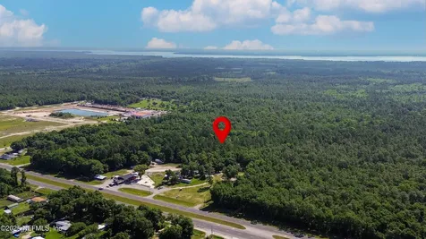 6043 Us Highway 17 Green Cove Springs FL 32043