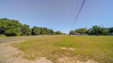 6043 Us Highway 17 Green Cove Springs FL 32043