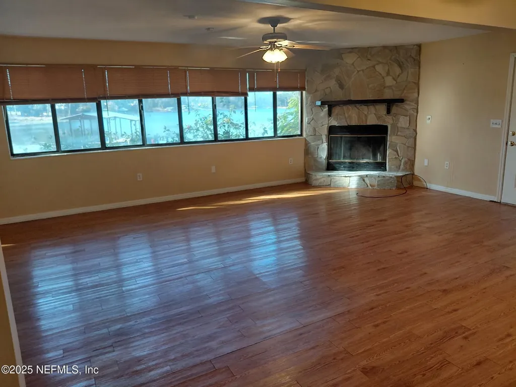 113 Lake Como Point Road Pomona Park FL 32181