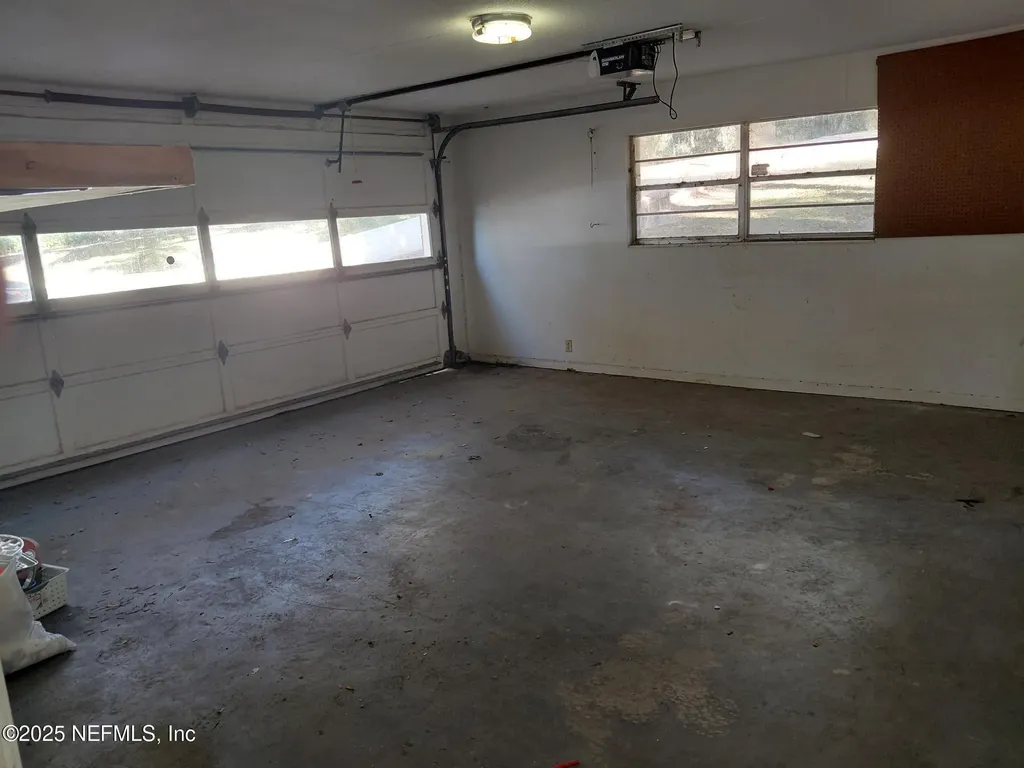 113 Lake Como Point Road Pomona Park FL 32181