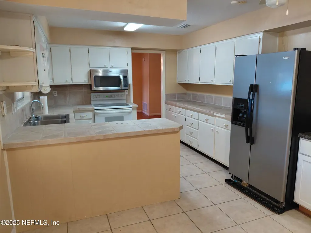 113 Lake Como Point Road Pomona Park FL 32181
