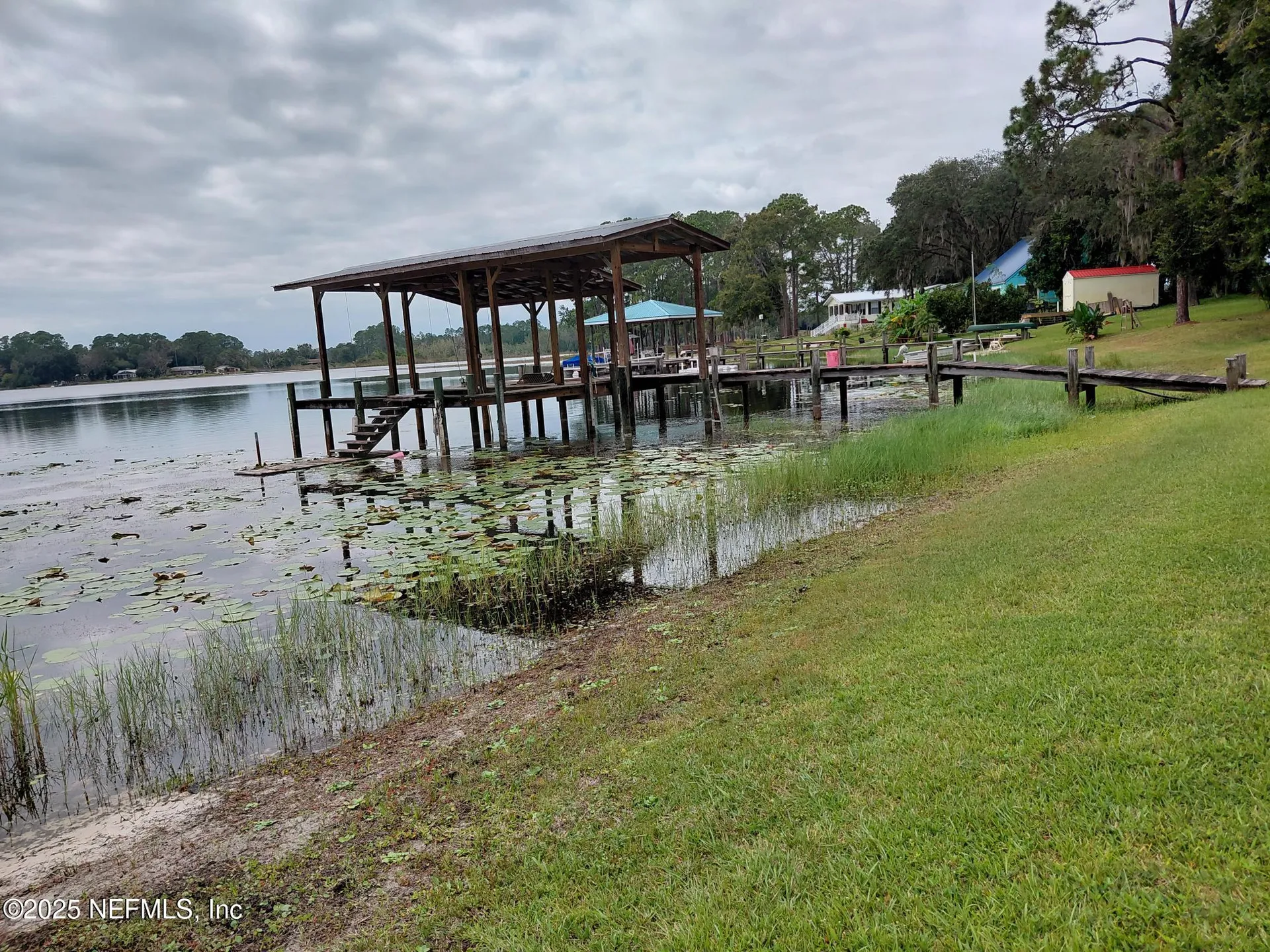 113 Lake Como Point Road Pomona Park FL 32181