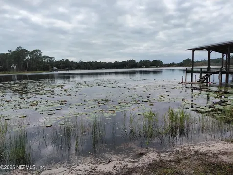 113 Lake Como Point Road Pomona Park FL 32181