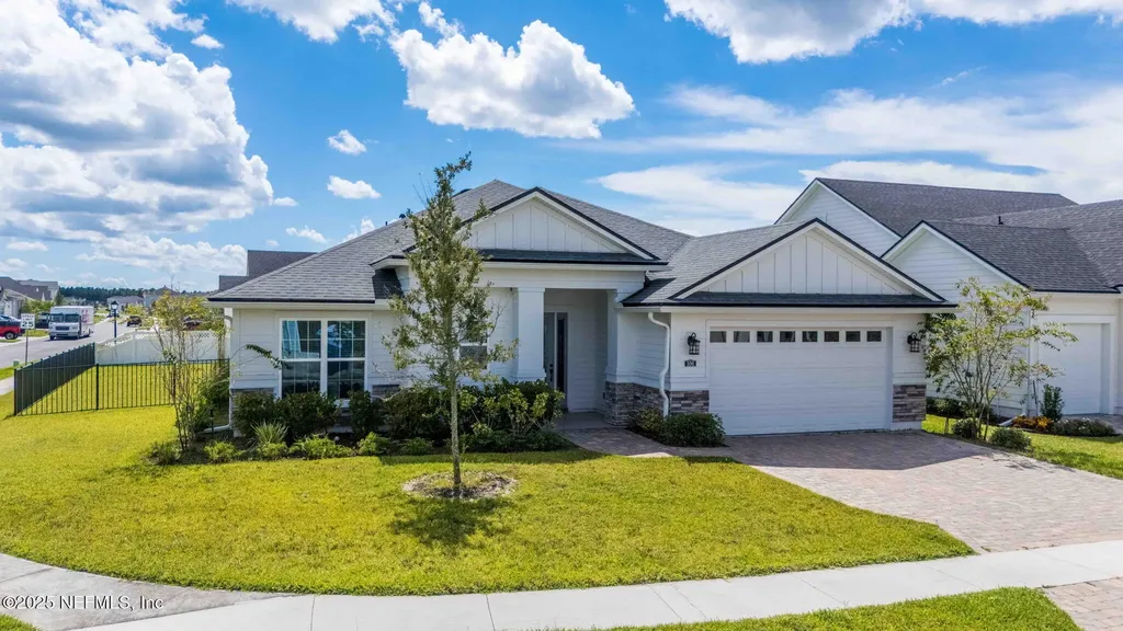 106 Thatcham Drive St. Augustine FL 32092