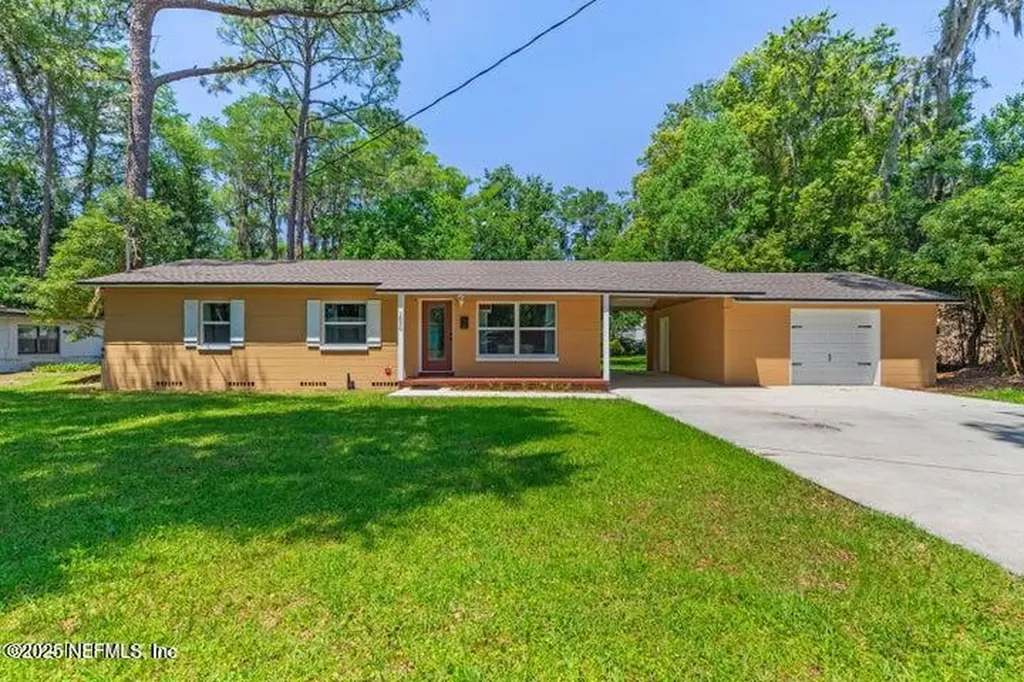 1826 Ryar Road Jacksonville FL 32216