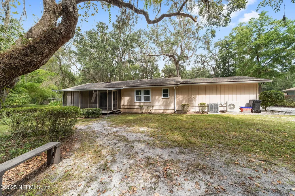 5311 NW 54th Court Gainesville FL 32653