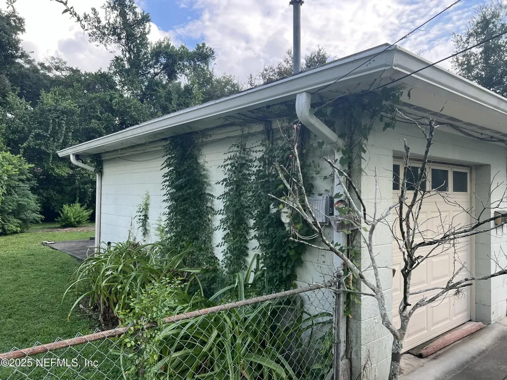 205 Spring Forest Avenue Jacksonville FL 32216